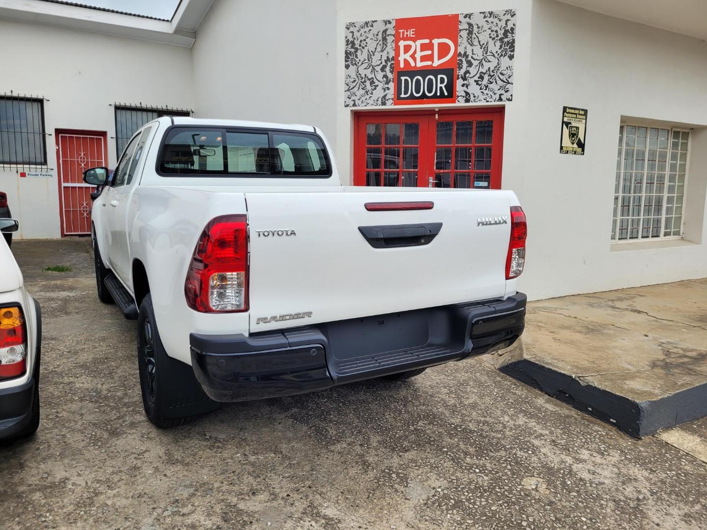 2024 Toyota Hilux 2.4GD-6 Xtra Cab Raider Manual