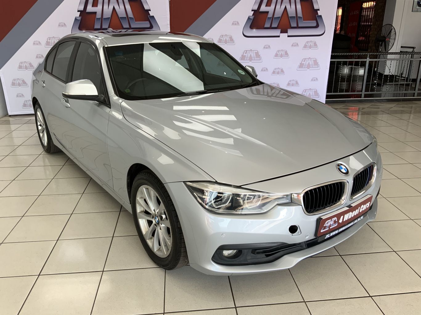 2015 BMW 320I A/T F30