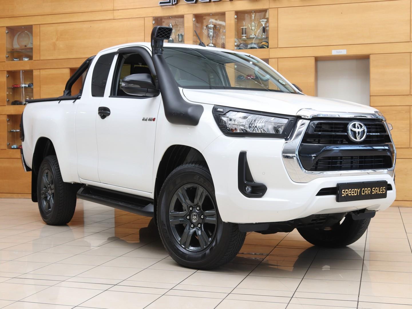 2023 Toyota Hilux 2.4GD-6 Xtra Cab Raider Auto