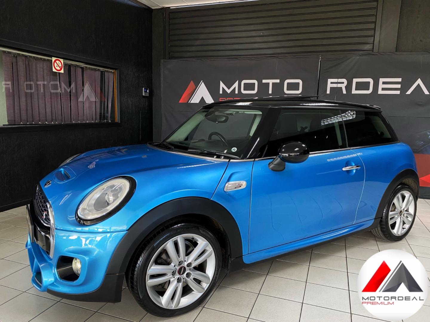 2016 MINI Hatch Cooper S Hatch 3-Door