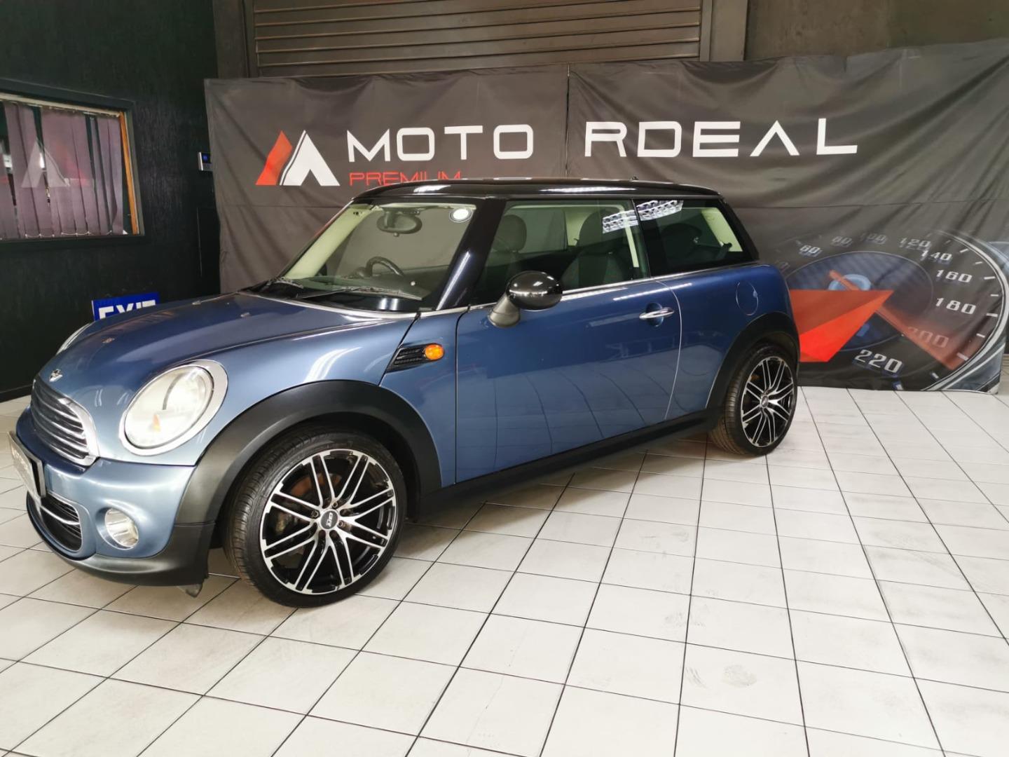 2011 MINI Hatch Cooper