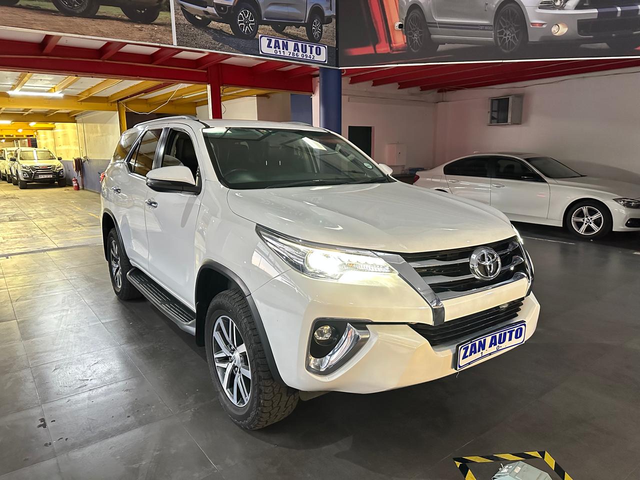 2017 TOYOTA FORTUNER 2.8gd-6 4x4 auto