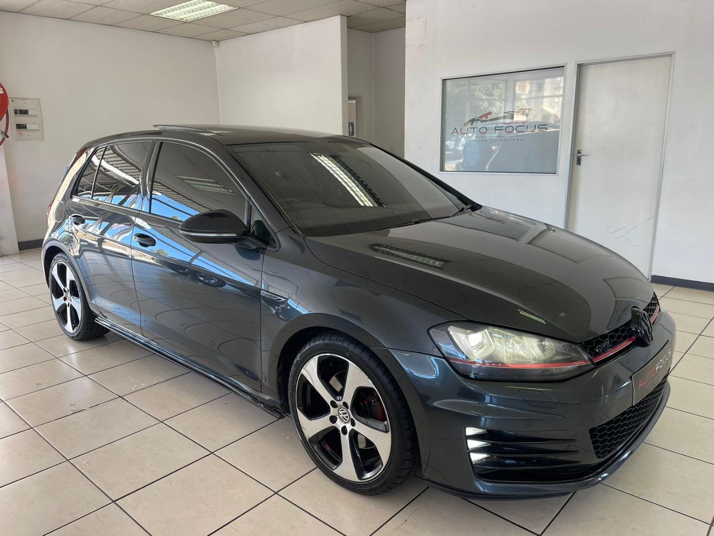 2014 Volkswagen Golf GTi Auto