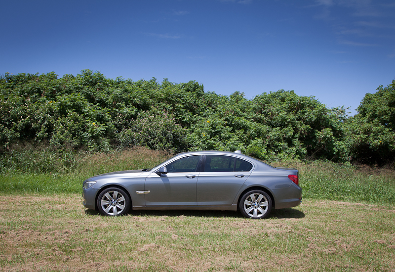 2012 BMW 750 SEDAN (F01)