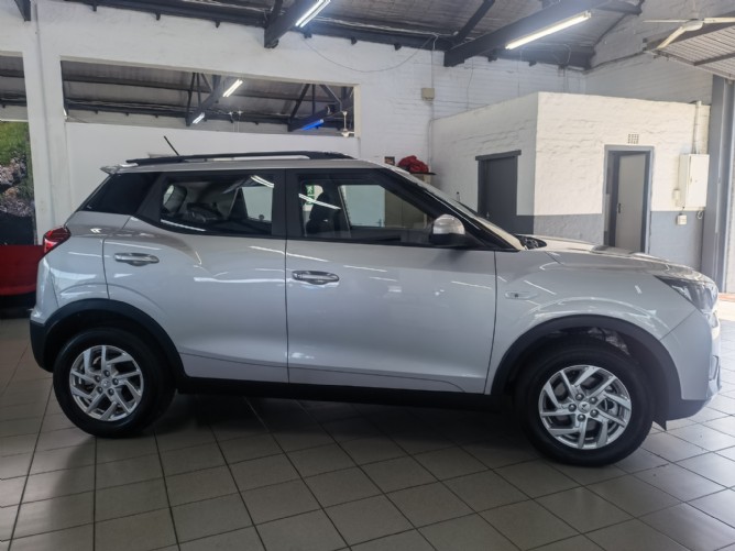 2024 Mahindra XUV300 W8 Diesel