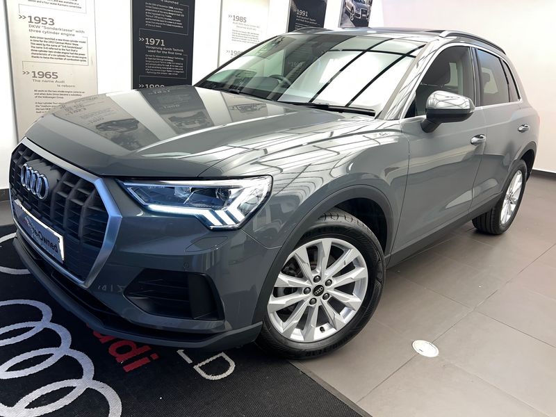 2023 Audi Q3 35 TFSI S Tronic