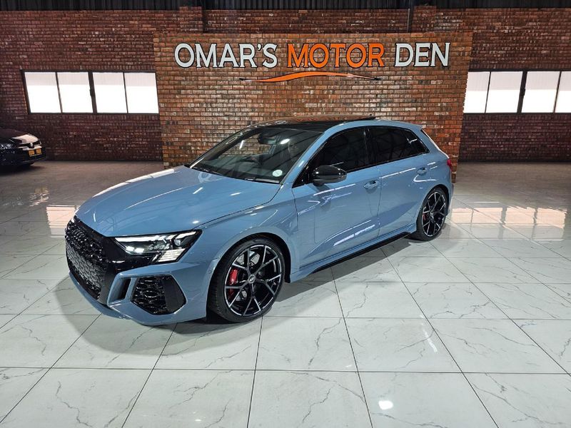 2022 Audi RS3 Sportback Quattro Auto