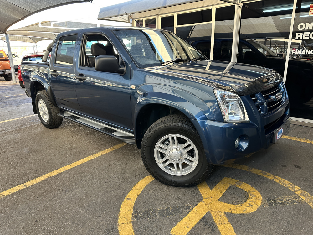 2012 Isuzu KB250DTEQ LE Double Cab