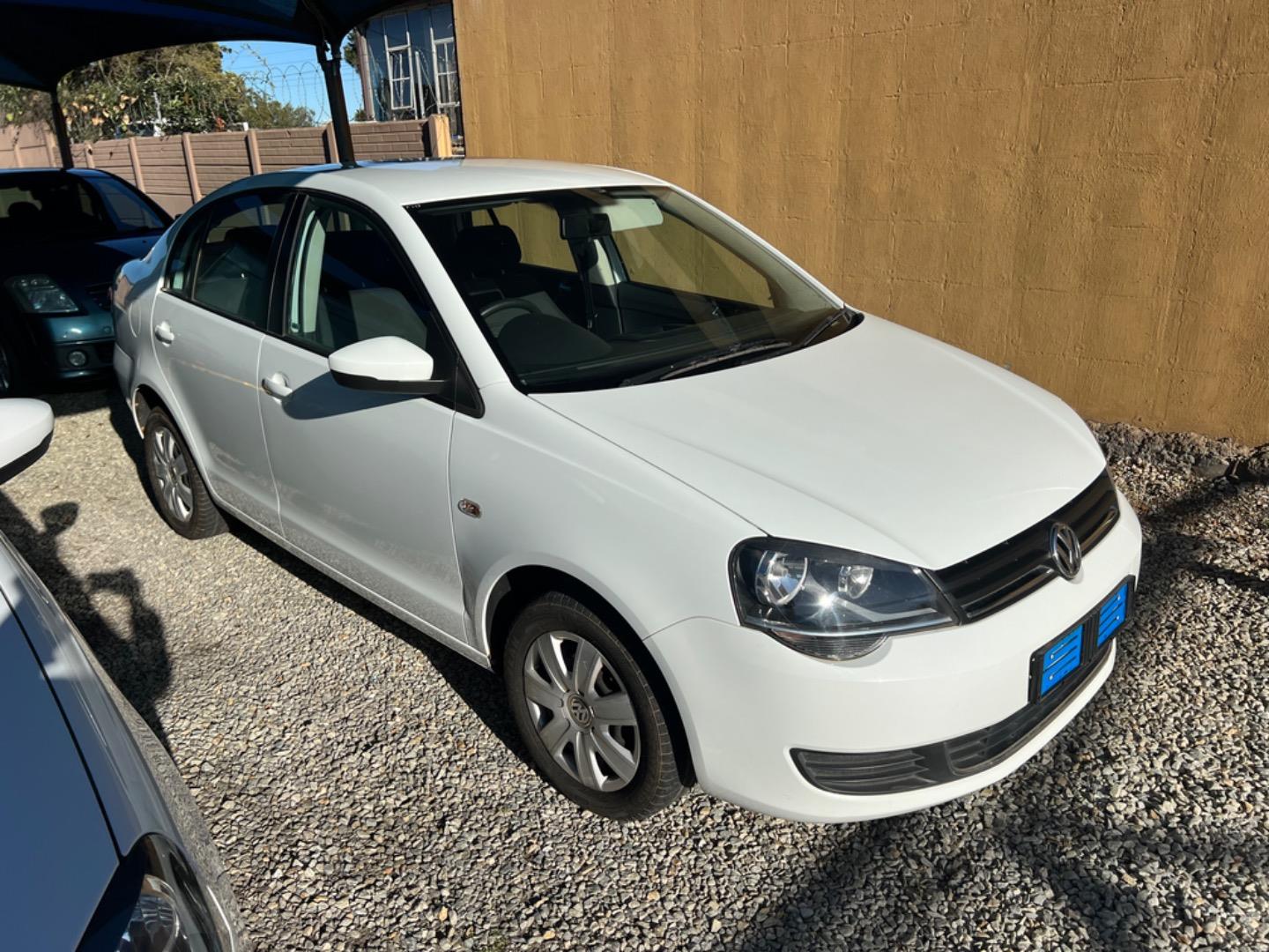 2015 VOLKSWAGEN POLO VIVO Sedan 1.4 trendline