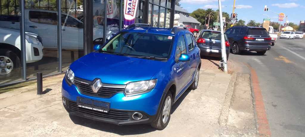 2015 RENAULT SANDERO 900T STEPWAY