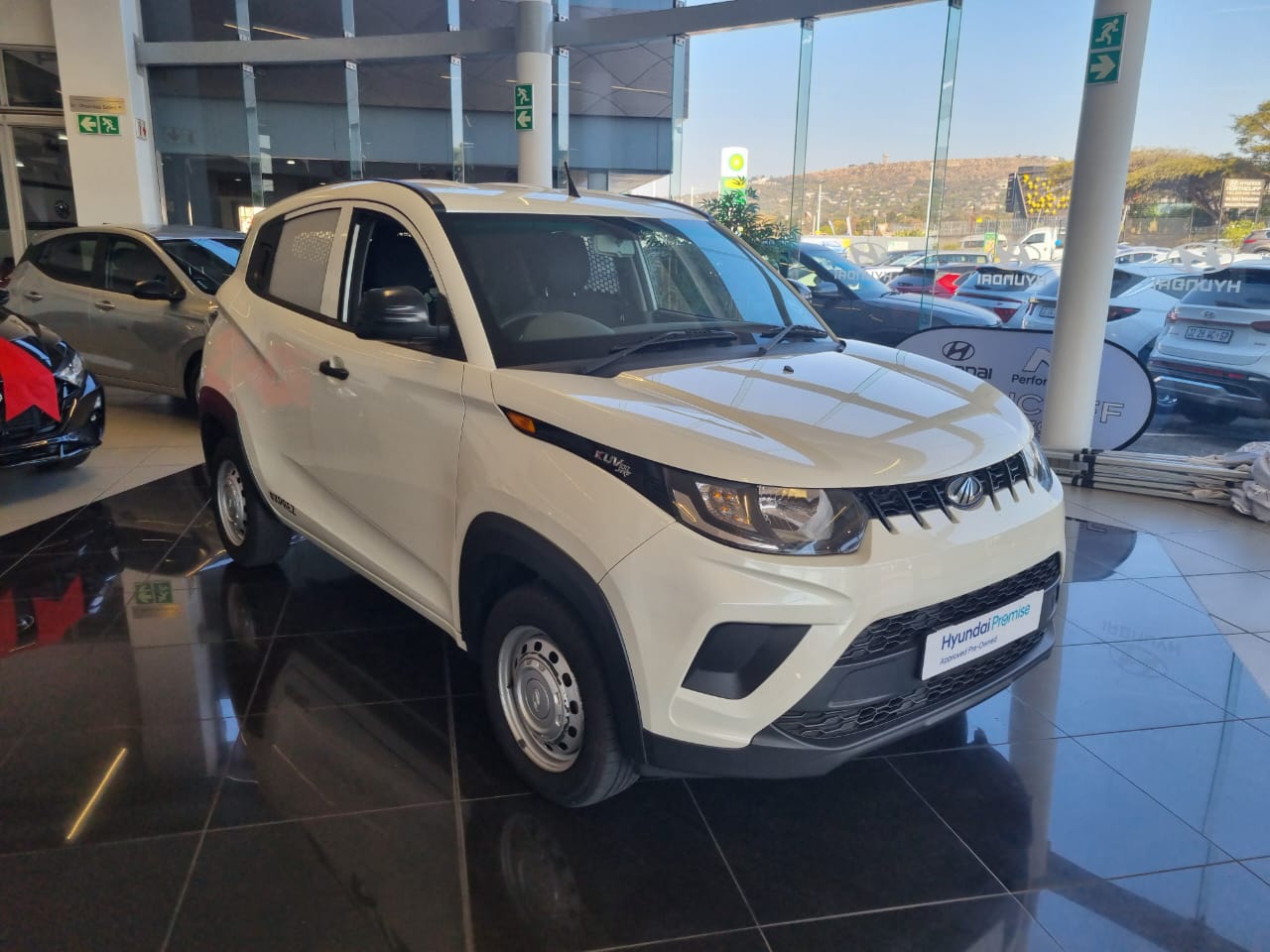 2021 MAHINDRA KUV 100 1.2+ NXT #XPREZ F/C P/V