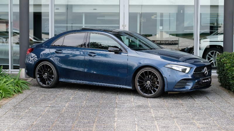 2021 MERCEDES-BENZ A-CLASS A200 (4DR)