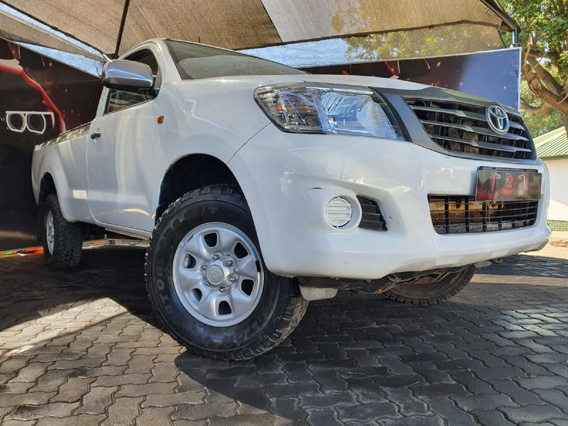 2013 Toyota Hilux 2.5 D-4D SRX 4x4 Single-Cab