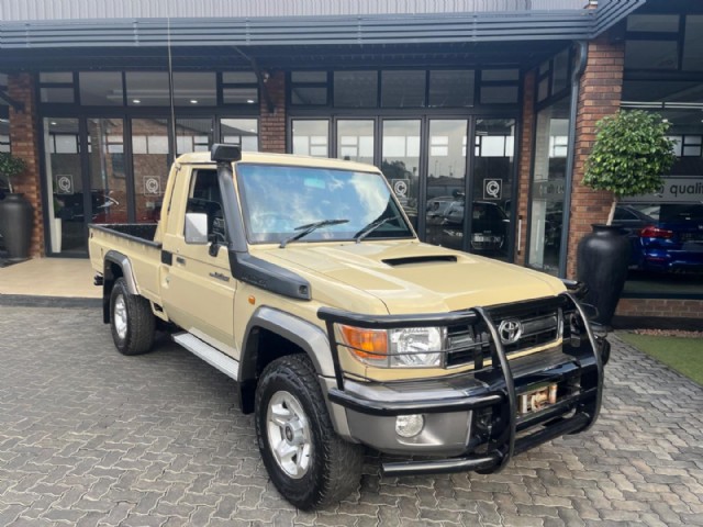 2015 Toyota Land Cruiser 79 4.5D Single Cab