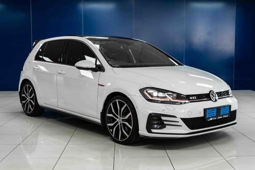 2020 VOLKSWAGEN GOLF Gti