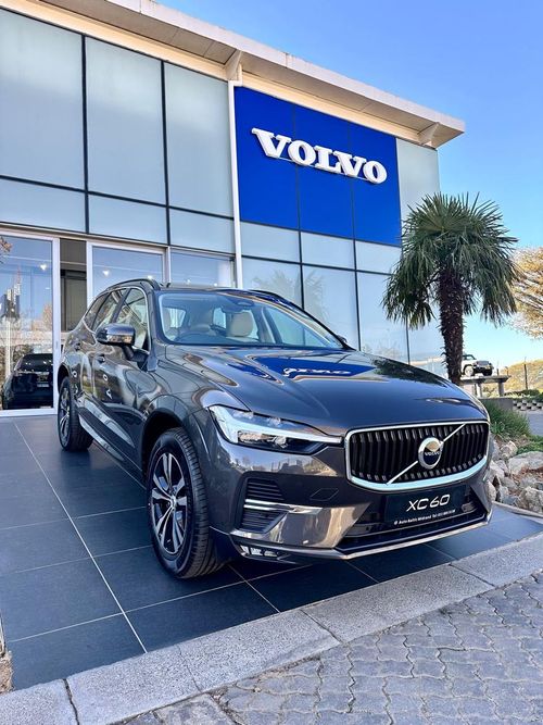 2024 VOLVO XC60 B5 MOMENTUM/ESSENTIAL GEARTRONIC AWD