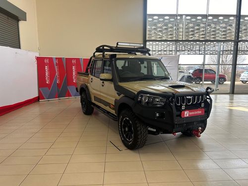 2023 Mahindra Pik Up 2.2CRDe Double Cab 4x4 S11 Karoo