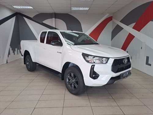 2024 TOYOTA HILUX 2.4 GD-6 RB RAIDER P/U E/CAB