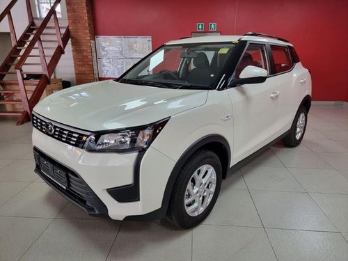 2024 Mahindra Xuv300 1.5D W6