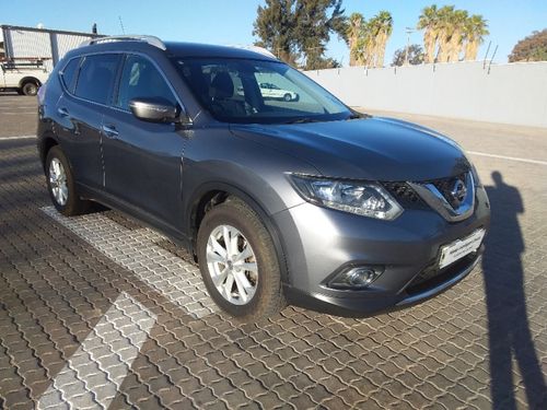 2017 NISSAN X TRAIL 2.5 SE 4X4