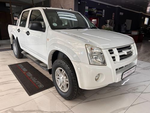 2013 Isuzu KB 240 Double Cab LE KB72