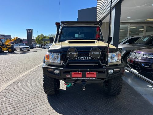 2019 TOYOTA LAND CRUISER PICK UP LAND CRUISER 79 4.5D P/U D/C