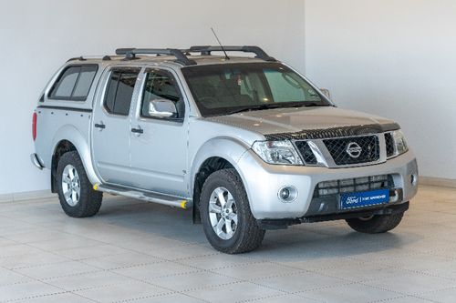 2015 NISSAN NAVARA 3.0 dCi LE A/T 4X4 P/U D/C