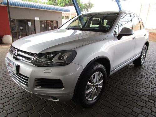 2012 VOLKSWAGEN TOUAREG 3.0 V6 TDI TIP BLU MOT 180KW