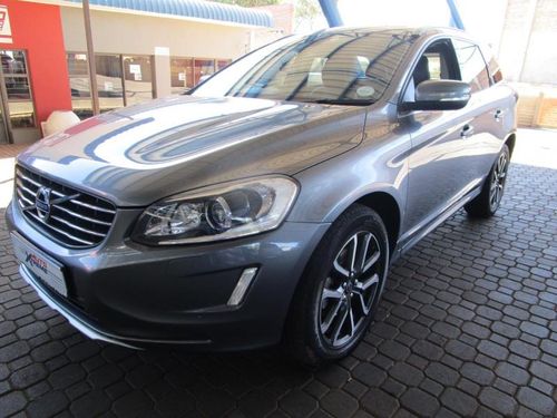 2017 VOLVO XC60 D4 MOMENTUM GEARTRONIC (DRIVE-E)