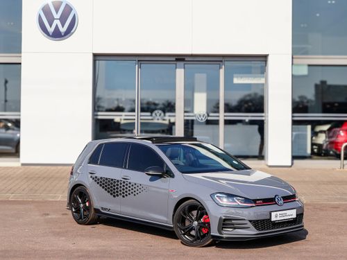 2020 VOLKSWAGEN GOLF 7 GOLF VII GTi 2.0 TS...