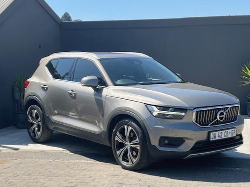 2021 Volvo XC40 D4 AWD Inscription