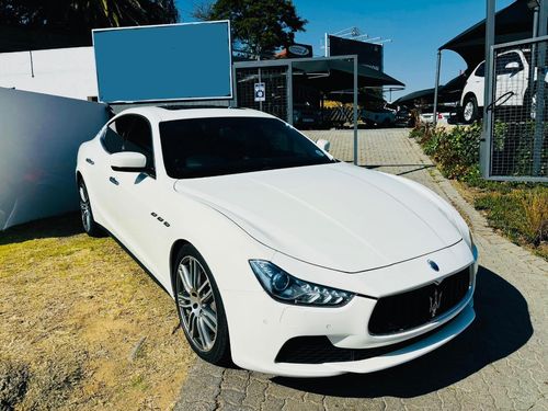 2017 Maserati Ghibli