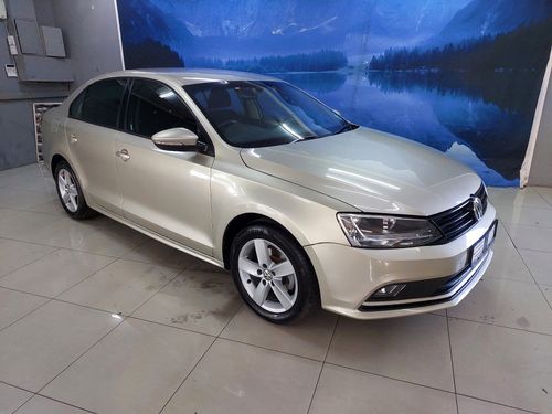 2016 VOLKSWAGEN JETTA 1.2 TSI TRENDLINE