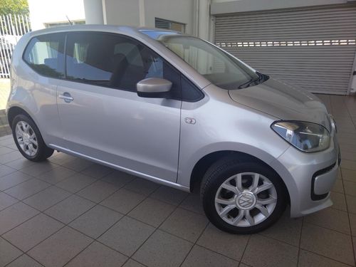 2015 Volkswagen move up! 3-door 1.0