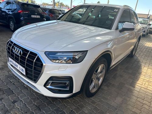 2022 Audi Q5 quattro Auto | 40 TDI