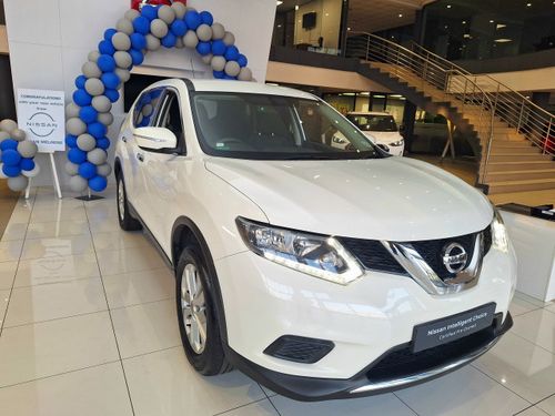 2016 NISSAN X-TRAIL 2.0 XE