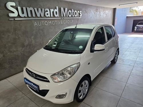 2017 HYUNDAI i10 1.1 GLS/MOTION