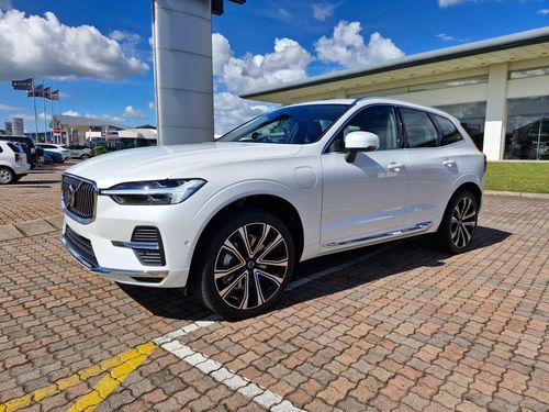 2024 VOLVO XC60 T8 TWIN ENGINE INSCRIPTION/PLUS BRIGHT AWD