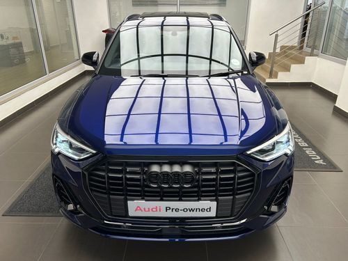 2024 Audi Q3 35 TFSI STronic Black Edition [Demo]