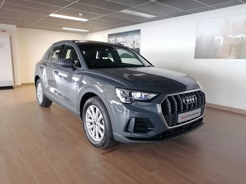 2021 Audi Q3 35TFSI S Tronic Urban Edition