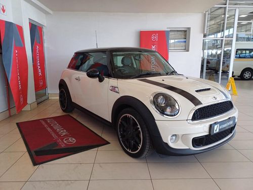 2014 MINI COOPER S 5DR (XS72)