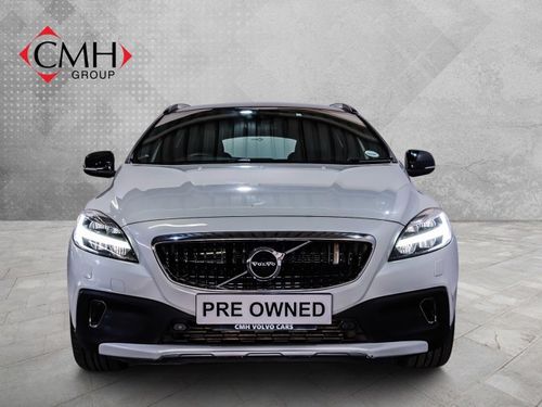 2018 Volvo V40 D4 Cross Country Momentum Geartronic