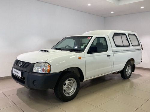 2020 NISSAN Hardbody 2002 on/Np300 Np300 2.5 Tdi Lwb P/U S/c