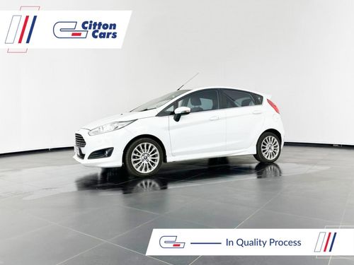 2018 Ford Fiesta 5-Door 1.0T Titanium