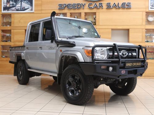 2023 Toyota Land Cruiser 79 4.0 V6 Double Cab