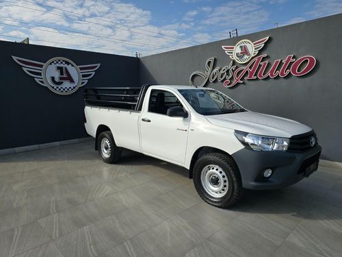 2022 TOYOTA HILUX 2.4gd-6 4x4 sr