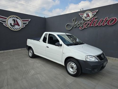 2020 NISSAN NP200 1.6i (aircon) safety pack