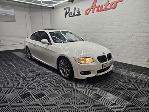 2011 BMW 325i Coupe Sport A/T (E92)