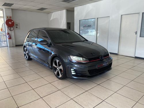 2014 Volkswagen Golf GTi Auto