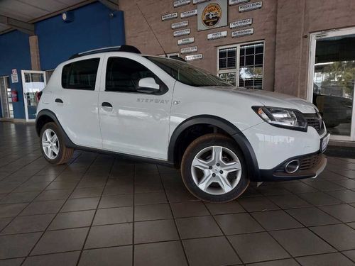 2017 RENAULT SANDERO 900T STEPWAY